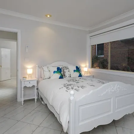 Rawson'S Retreat - Five Bedroom Home - Walk Cbd - Includes Breakfast Tamworth Exterior photo